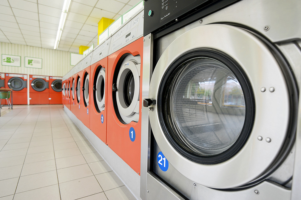 Vor- und Nachteile des schnellen Waschens in einer Waschmaschine